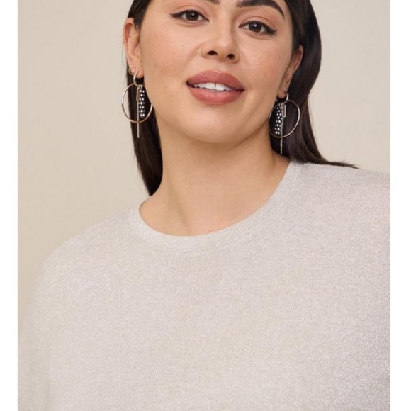 TORRID Sparkle Knit Drop Shoulder Shirred Sleeve Top - Picture 4 of 13